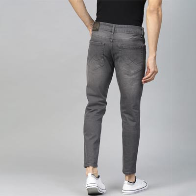Men Charcoal Grey Skinny Fit Mid-Rise Clean Look Cropped Stretchable Jeans